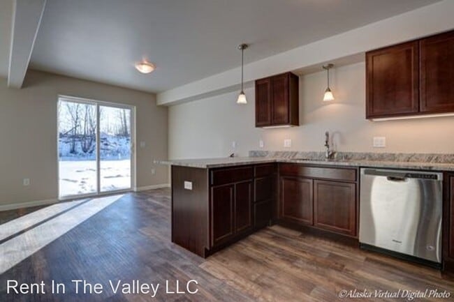 Building Photo - 7541 E Reisner Loop