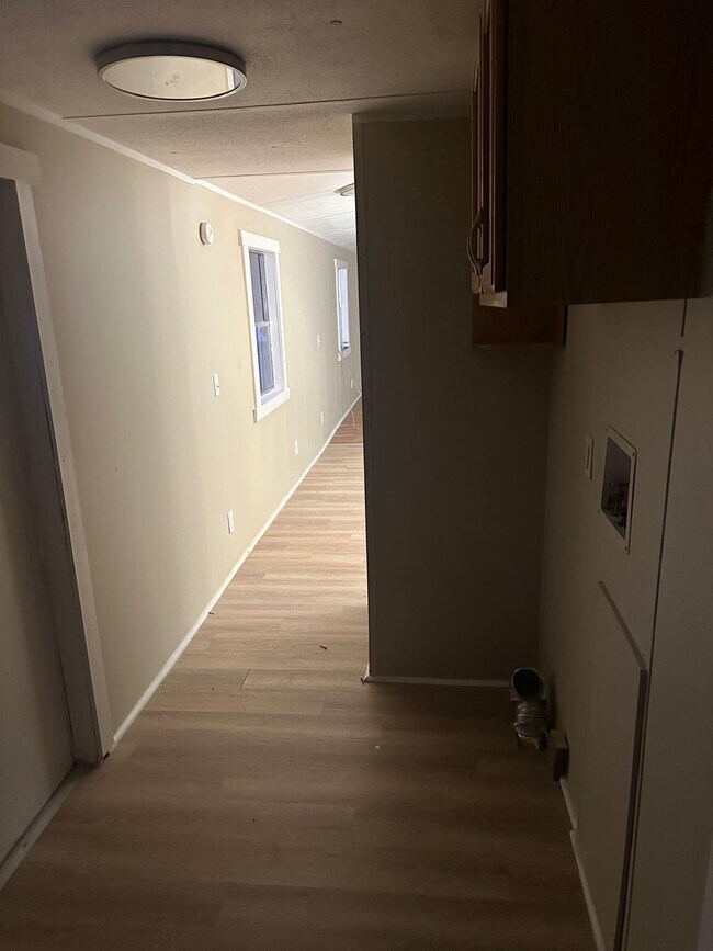 Foto del edificio - Bryson Mobile Home