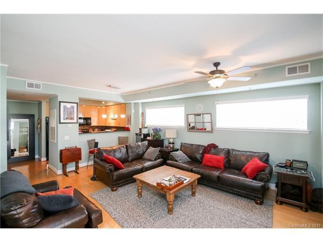 Building Photo - Dilworth/SouthEnd - 2 bed/2.5 bath First Floor Private Entrance