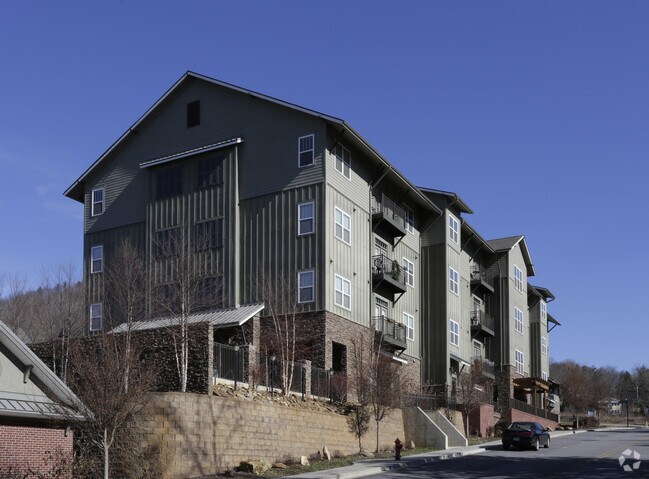 The Lofts At Reynolds Village