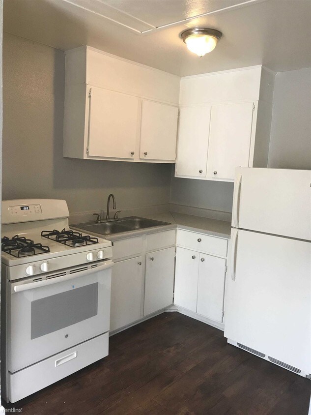 Foto del edificio - 1 br, 1 bath  - Starlight Apartment # 24