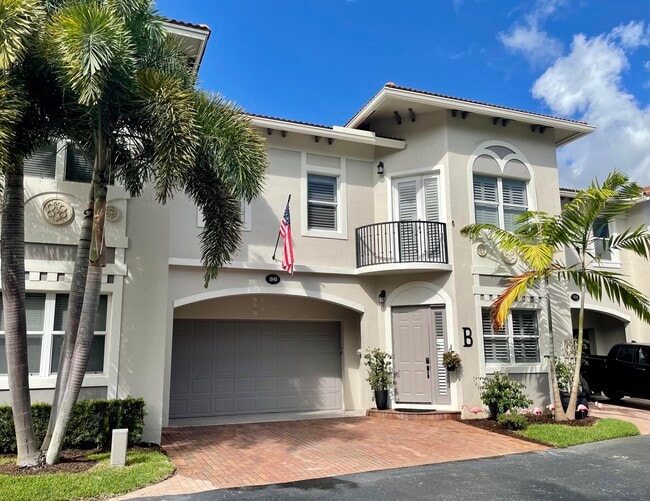 Building Photo - 1840 Highland Grove Dr