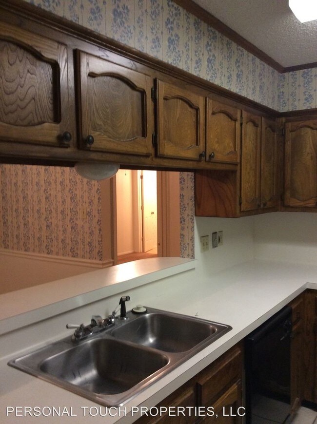Building Photo - 5111 Berryville Ct