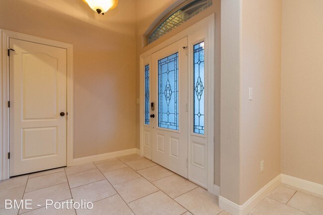 Foto del edificio - 4 br, 2 bath House - 6717 Blossom