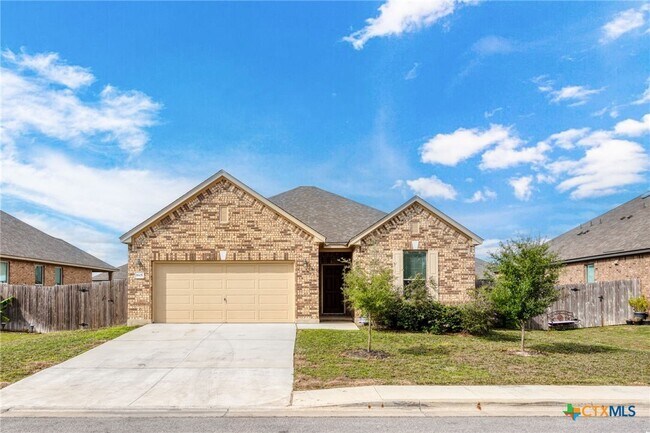Building Photo - 1605 Henbit Ln