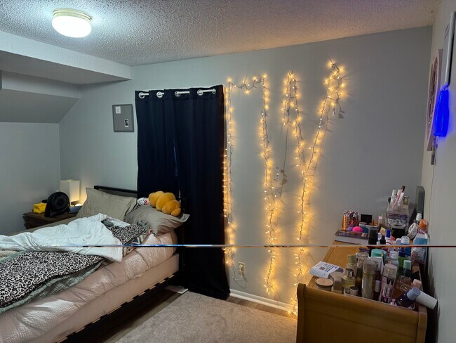 Foto del edificio - 200 E 9th St