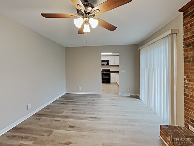 Building Photo - 839 Lundy Ln