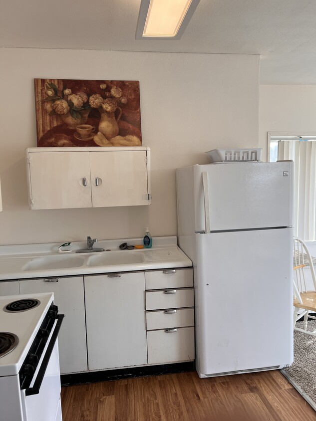 Kitchen - 203 Main St