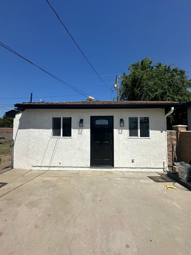 Photo - 9413 Blanchard Ave (Fontana, CA)