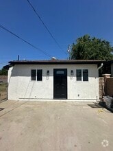 Building Photo - 9413 Blanchard Ave