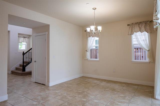 Foto del edificio - 13525 Warren Ave