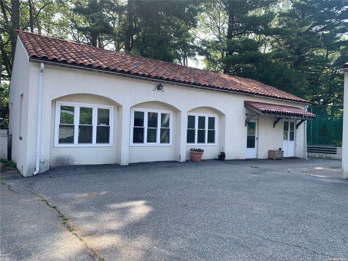 Primary Photo - 158 Horseshoe Rd