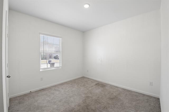 Foto del edificio - 5612 Portlaw Ln
