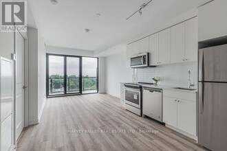 Building Photo - 2799 Kingston Rd