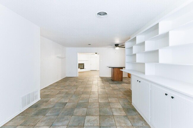 Foto del edificio - 5517 16th Pl