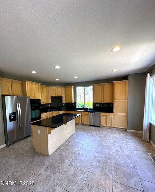 Foto del edificio - 4910 Deer Pass Dr