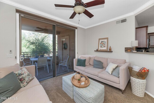 Foto del edificio - 20100 N 78th Pl