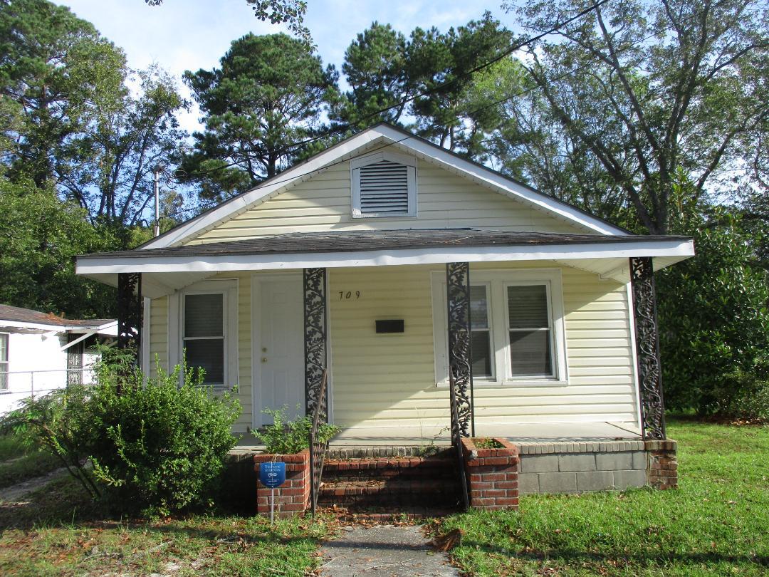 Foto principal - 709 E Liberty St