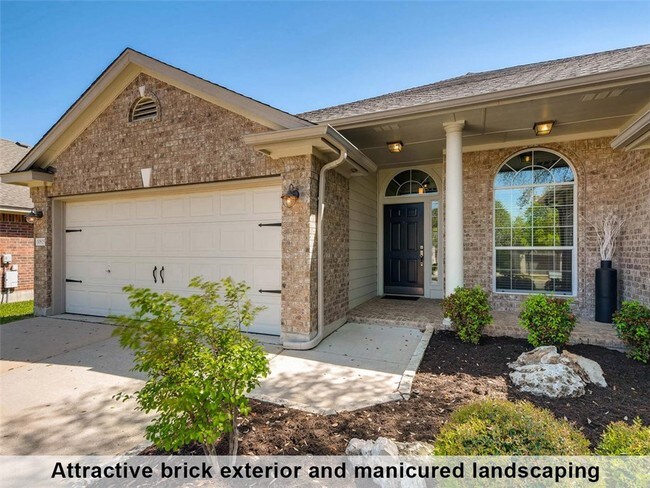 Building Photo - 10825 Quarry Oaks Trail