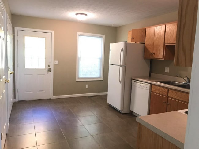 Foto del edificio - 116 Creekside Dr