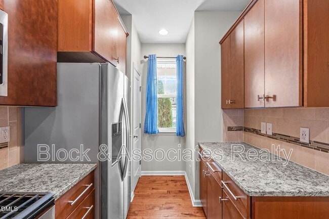 Building Photo - 126 Churment Ct