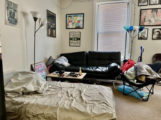 Foto del edificio - 3 bedroom in Brighton MA 02135