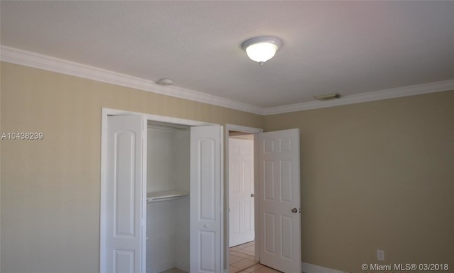 Building Photo - 1747 SW 136th Pl