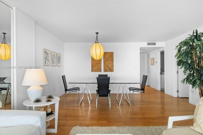 Foto del edificio - 177 Ocean Ln Dr