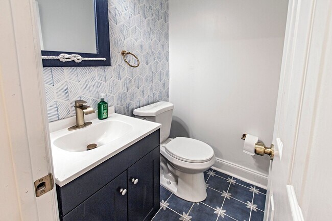 Foto del edificio - 3 bedroom, 1.5 bath, newly renovated home in Wilmington, DE