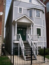 Building Photo - 1946 W Diversey Pkwy