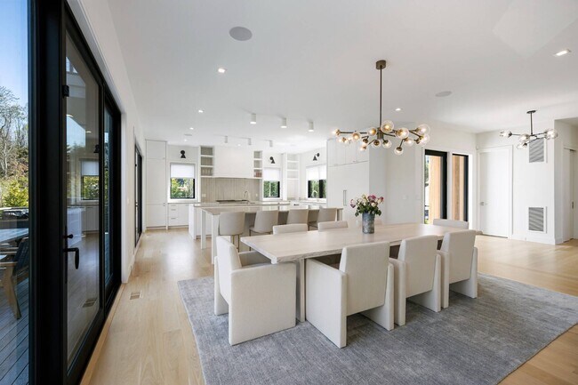 Foto del edificio - 130 Highview Dr