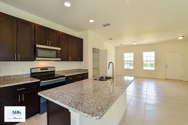 Building Photo - 16673 SW 21st Cir