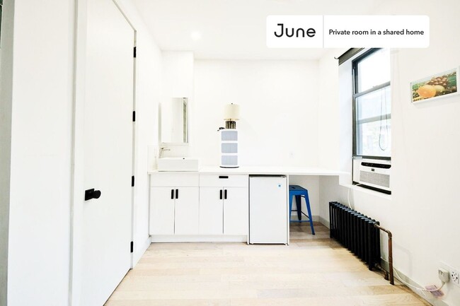 Photo - Room in Shared 3 bed/3 bath home