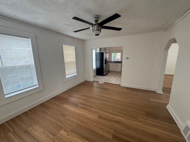 Foto del edificio - 10445 E 17th Ave