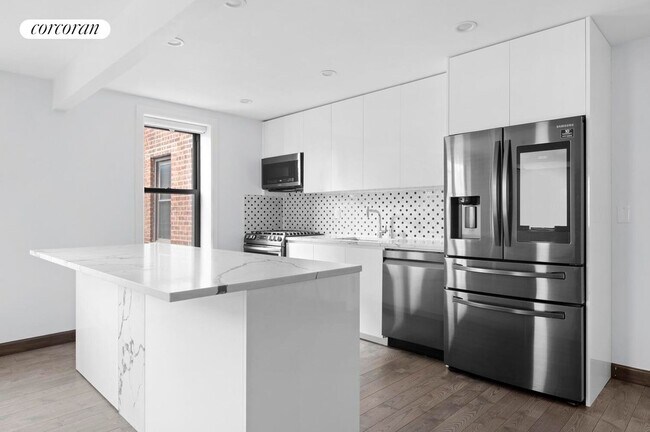Foto del edificio - 1119 Ocean Pkwy
