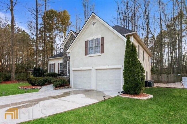 Building Photo - 541 Battleview Dr