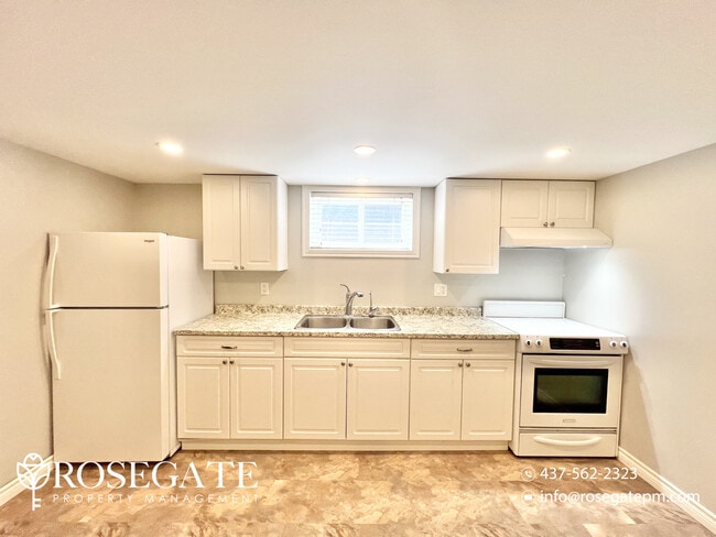 Building Photo - Spacious 1-Bedroom Basement Apartment in P...