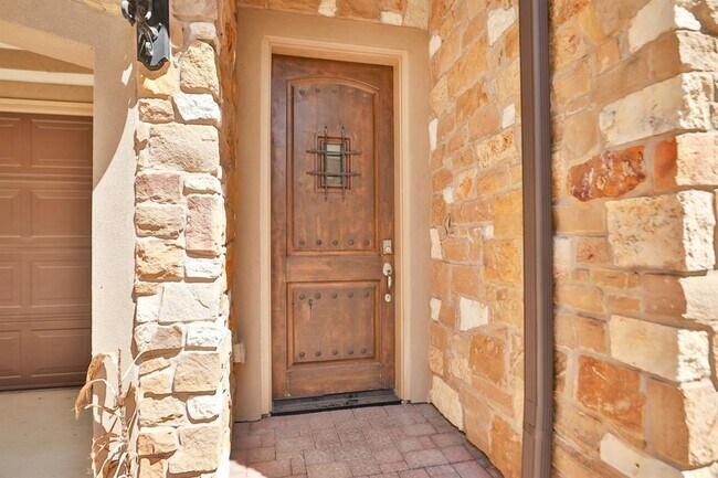 Foto del edificio - 1610 Knox St
