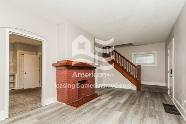 Foto del edificio - 412 Kolping Ave