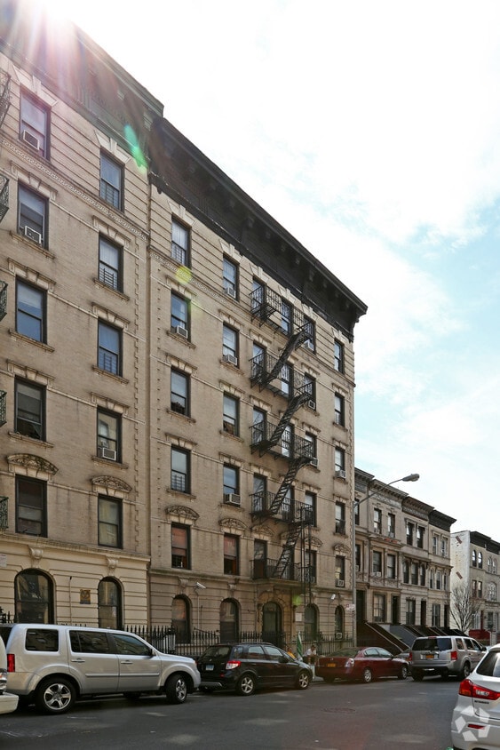 Building Photo - 526-528 W 161st St