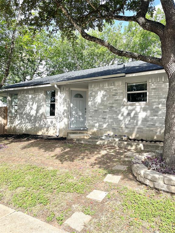 Building Photo - 1001 Apple Cross Dr