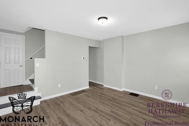 Foto del edificio - 1679 E Whittier St