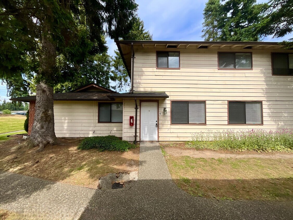 Primary Photo - Updated 2BR Apartment | No Shared Walls | ...