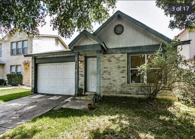 Foto del edificio - 804 Meadow Dale