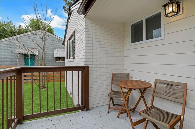 Building Photo - 2681 Tilson Rd