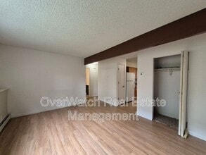 Building Photo - 3162 Tarwater Ave