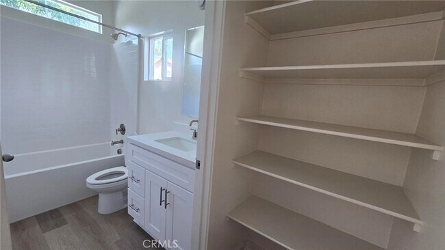 Foto del edificio - 9386 Olive St