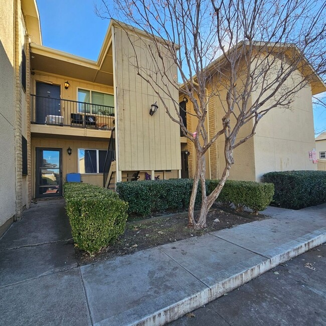 Available now - Available now Apartment