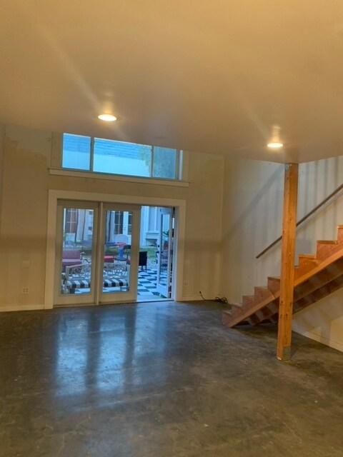 Foto del edificio - 1254 E 12th St