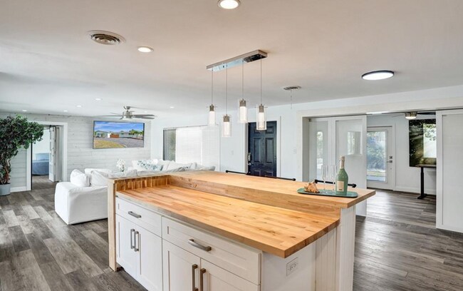 Foto del edificio - 1710 SW 6th Ave